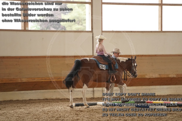 s_A_902012.JPG